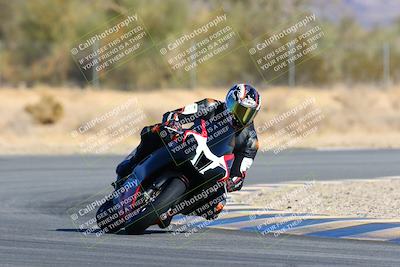 media/Jan-09-2022-SoCal Trackdays (Sun) [[2b1fec8404]]/Turn 6 (1035am)/